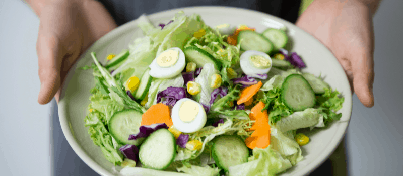 Afslank Receptenbijbel kopen? Afvallen kan ook leuk zijn! 3 gezonde salade met ei