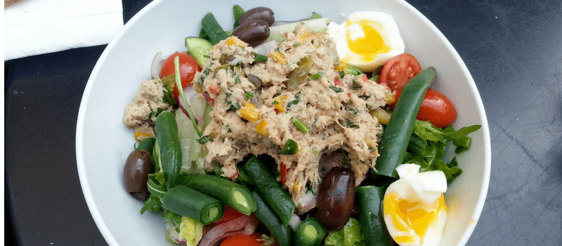 Eenvoudige tonijnsalade met kool maken? Verrukkelijk gezond smullen!