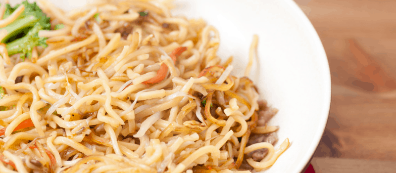 Bami maken