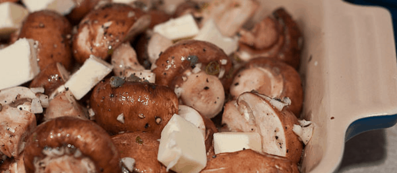 Champignons bakken? Heerlijke Knoflookpaddestoelen op toast!