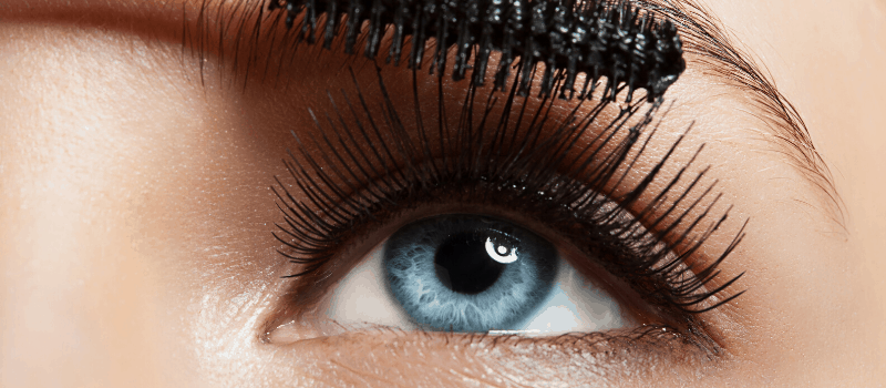 Waterproof mascara niet tegelijkertijd gebruiken