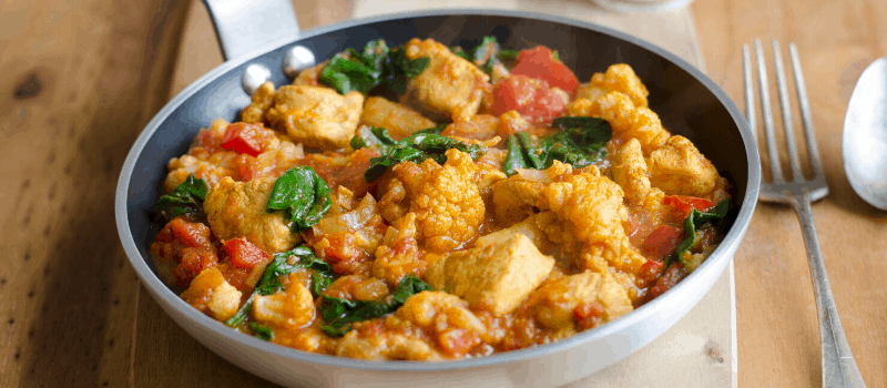Gele curry met kip bloemkool en bloemkool rijst? Snel en heerlijk!