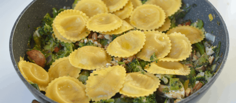Pasta met broccoli en walnoten