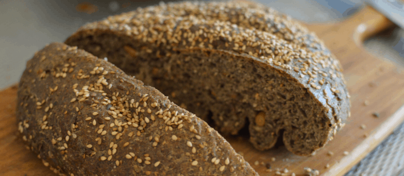 Zelf koolhydraatarm brood bakken? Unieke broodmix, eiwitrijk en super gezond!