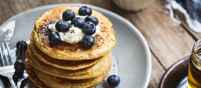 Kool­hy­draat­ar­me pan­nen­koe­ken maken? Heerlijk smaakvol, romig en snel klaar!