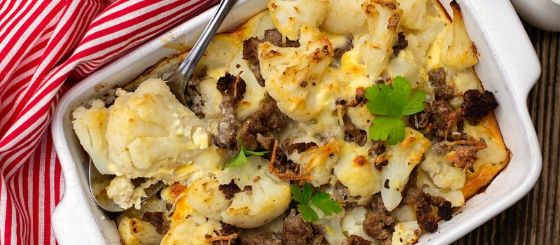 Bloemkool gehakt koolhydraatarm? Het lekkerste ovengerecht voor thuis!