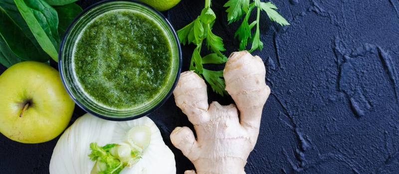 Detox smoothie van venkel komkommer en selderij maken