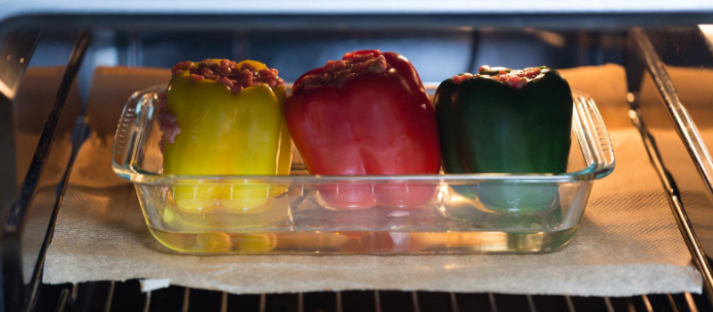 Gevulde paprika met mozzarella en gehakt? Gesmolten en krokant kaas! 1 Gevulde paprika met mozzarella en gehakt maken