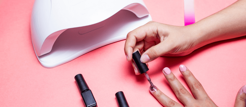 De Beste Nageldroger? Dat zijn deze 5 die jij moet kennen! 3 Andere opties waar je op moet letten (blaasfunctie, soak off en topcoat)