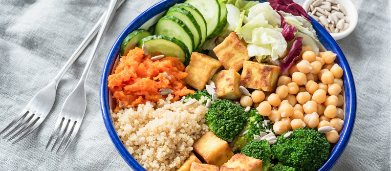 Koolhydraatarme vegan bowl? Vol heerlijke verassende groente!