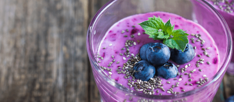 Blauwe bessen smoothie? Boost je vitamine en vrij van gluten en zuivel! 1 Blauwe bessen smoothie maken