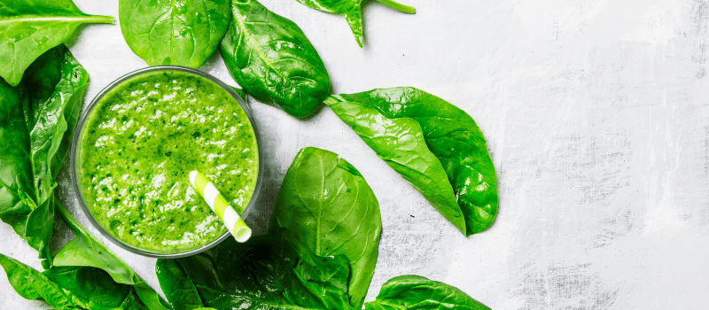 spinazie smoothie? Heerlijke groene boost aan vitamines en mineralen! 1 spinazie smoothie maken