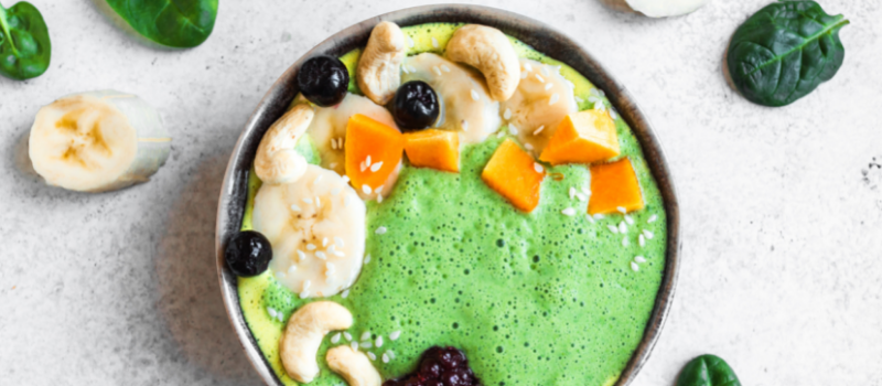 Green smoothie bowl? Heerlijk smaakvol en met gezonde micronutriënten! 1 Green smoothie bowl