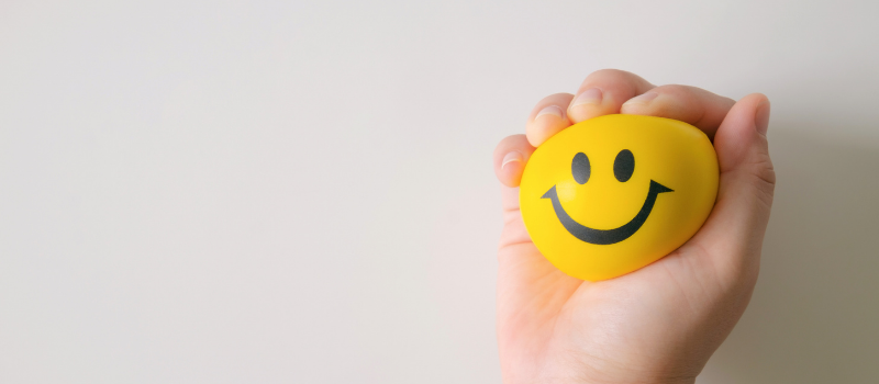 Nagelbijten afleren? Top 5 Beste middel tegen nagelbijten! 3 De beste manier om met nagelbijten te stoppen