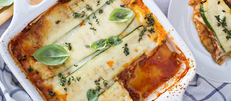 Groente lasagne: de lekkerste lasagne met een romige kaassaus!