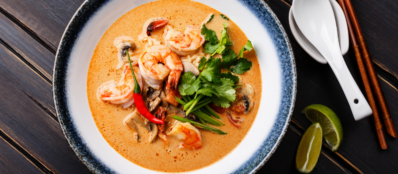 Oosterse wokgroenten: Pittig recept met vis, kokosmelk en gembersmaak!
