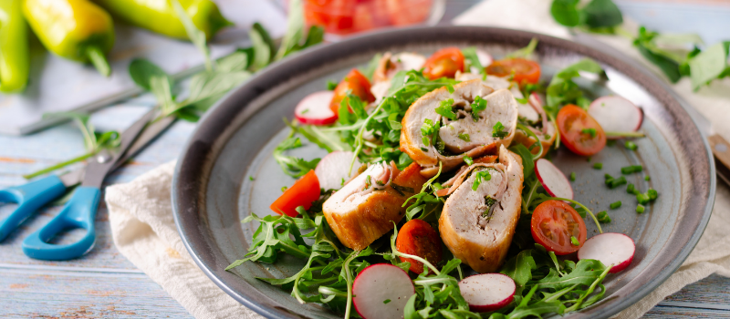 Kiprollade uit de oven: Heerlijk recept uit de oven met kipfilet en parmaham