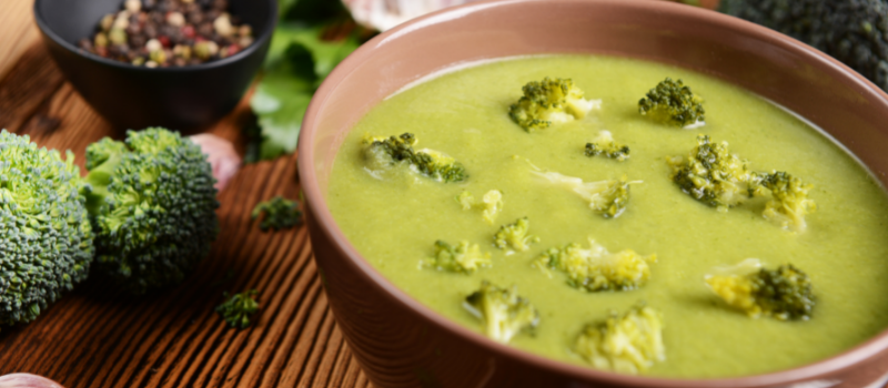 Courgette broccoli soep: makkelijk veel groenten in een lekkere maaltijd