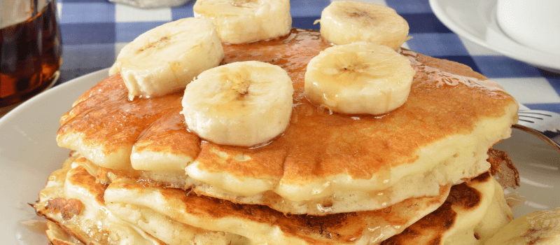 Bananen pannenkoeken recept: je hebt maar twee ingrediënten nodig!