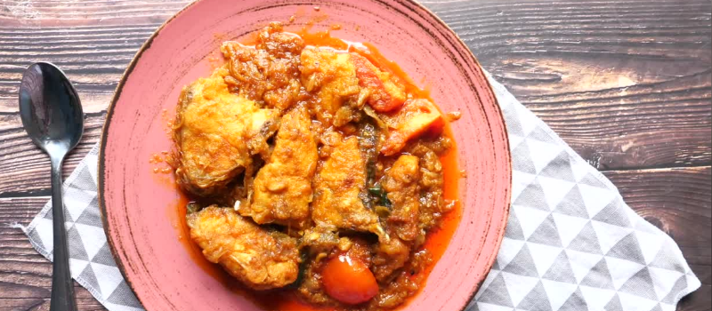 Koolhydraatarme curry? Check deze simpele heerlijke viscurry! 1 Koolhydraatarme curry maken